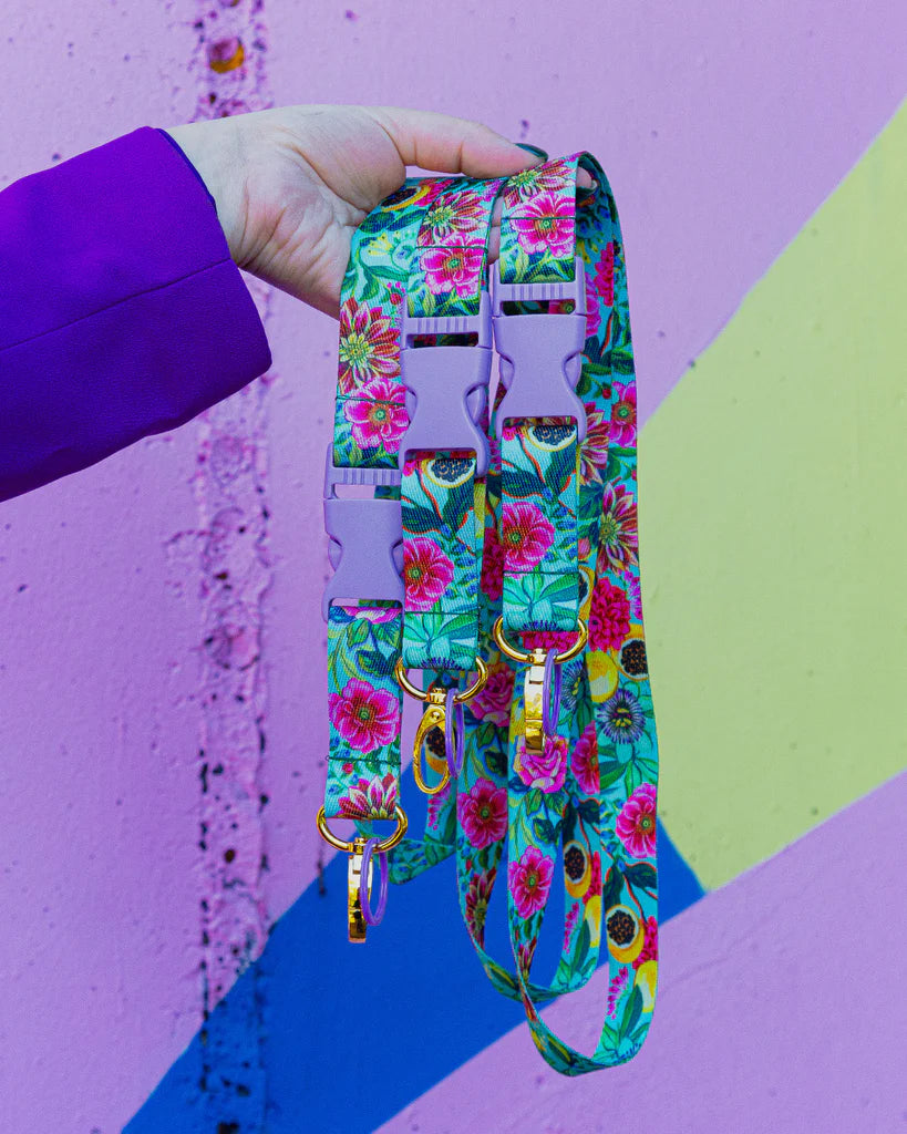 Lanyard flores silvestres