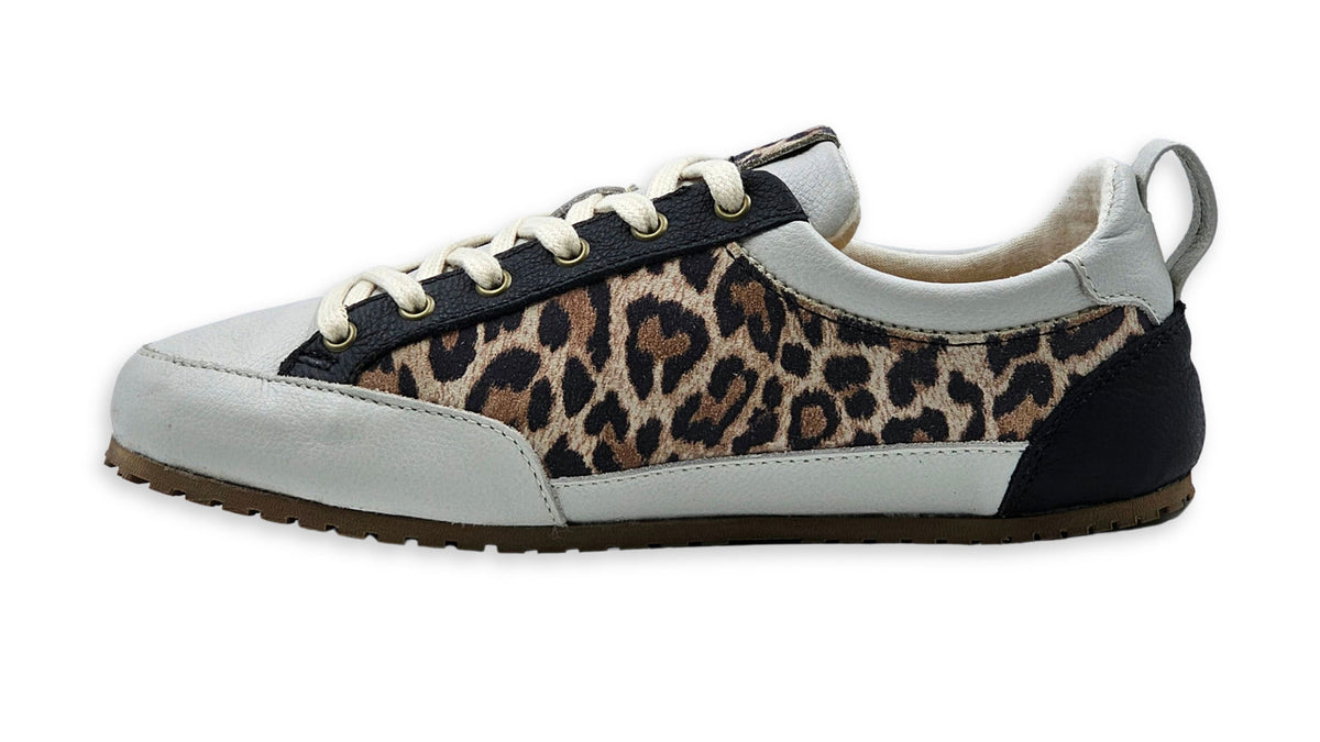Zapatilla A1. Animal Print