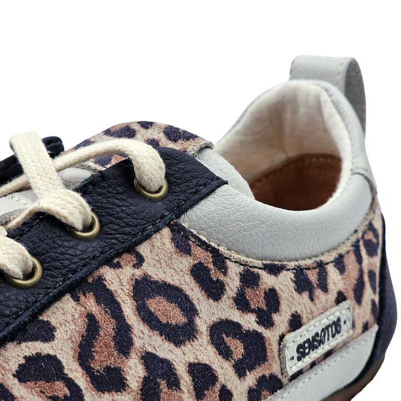 Zapatilla A1. Animal Print