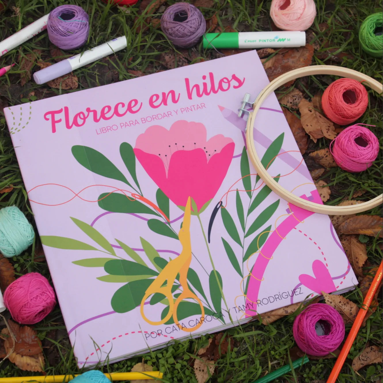 Florece en Hilos por Piwke & Tutelu Bordados