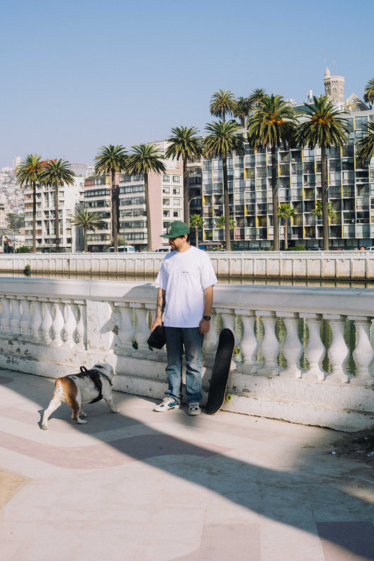 Polera Blanca Oversize – Not Too Old